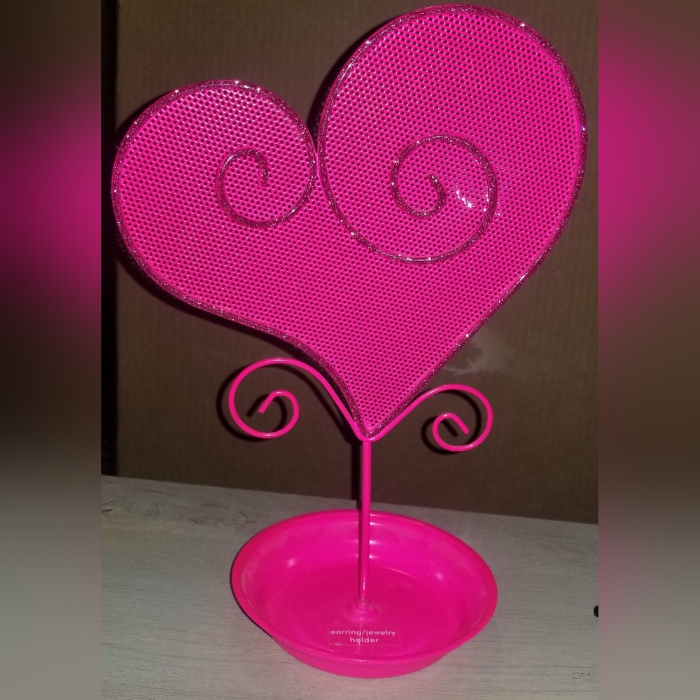 Pink Heart Jewelry Holder
